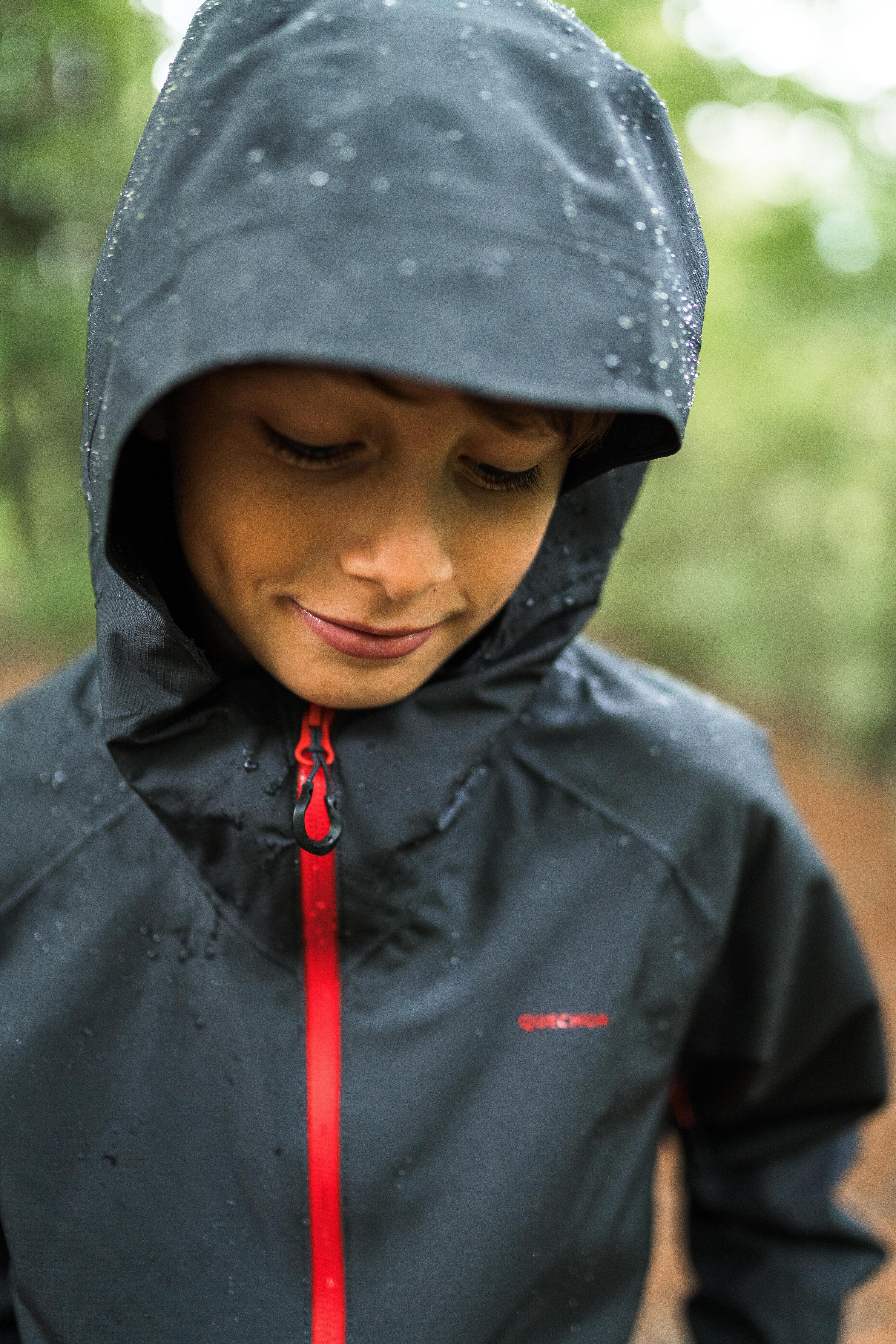 Giacca trekking bambino MH550 nera 9/12