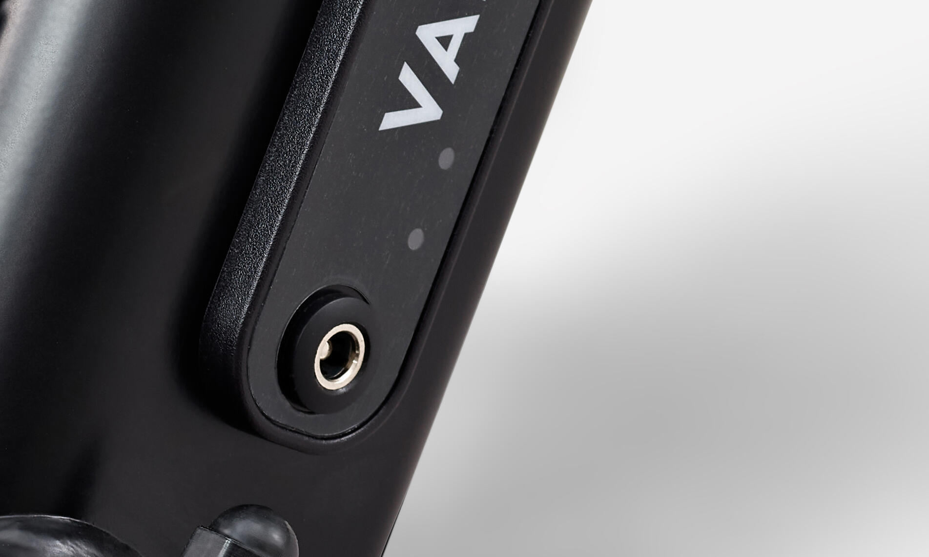 VAN RYSEL D100 ZWIFT EDITION VAN RYSEL D100 ZWIFT EDITION