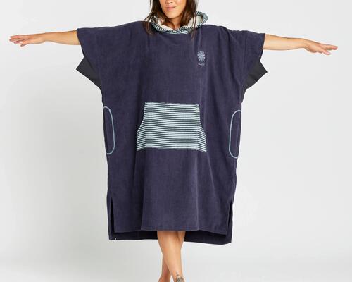 Highlight 8852200 - Poncho 900