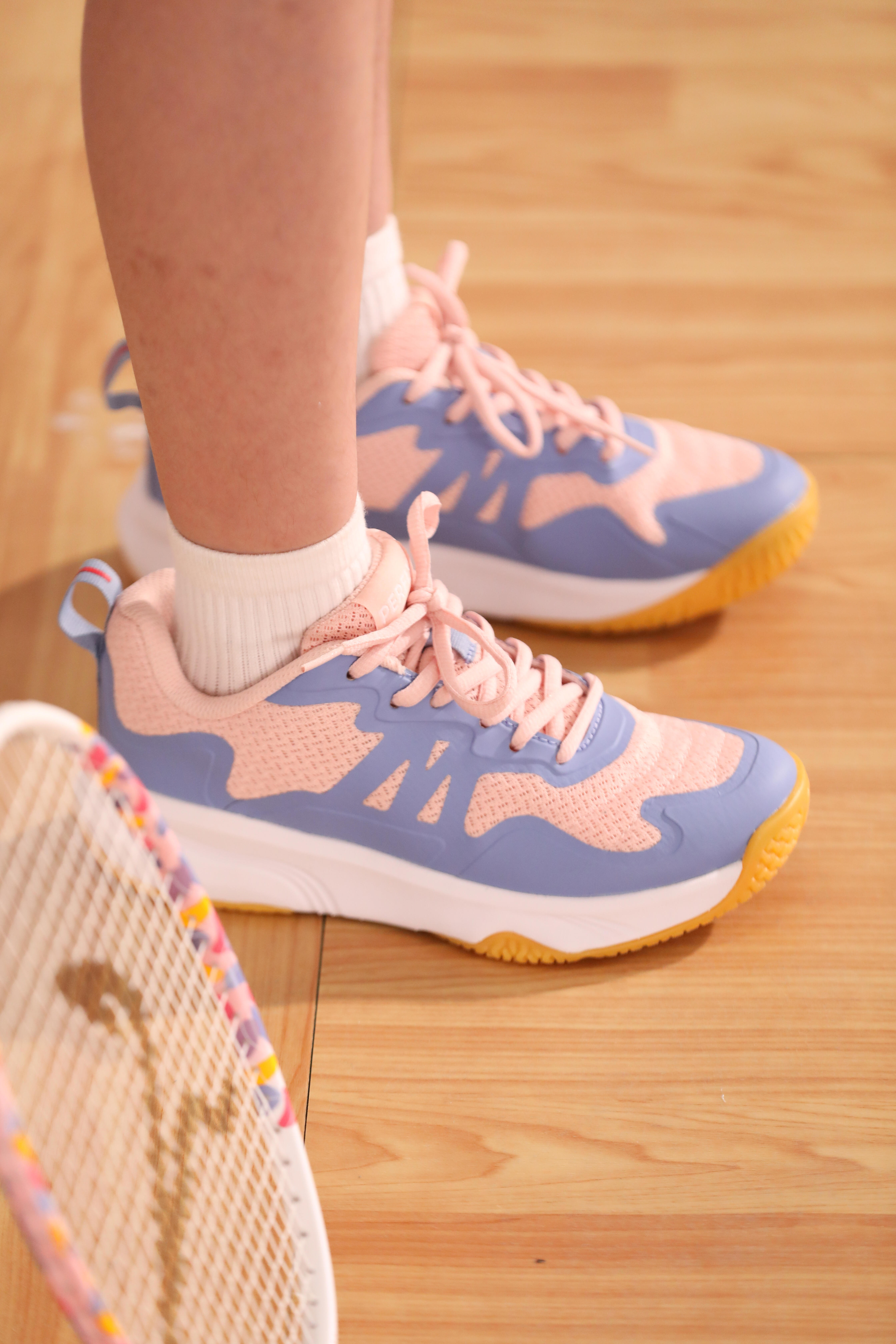 badminton shoes for childrens