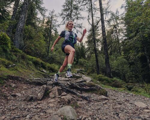 CUM SĂ ALEGI RUCSACUL DE TRAIL