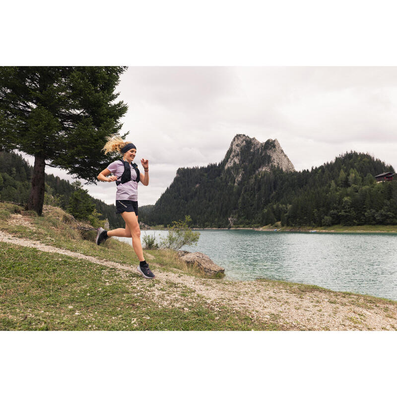 CAMISETA TRAIL RUNNING MANGA CORTA GRAFISMO MUJER LILA 