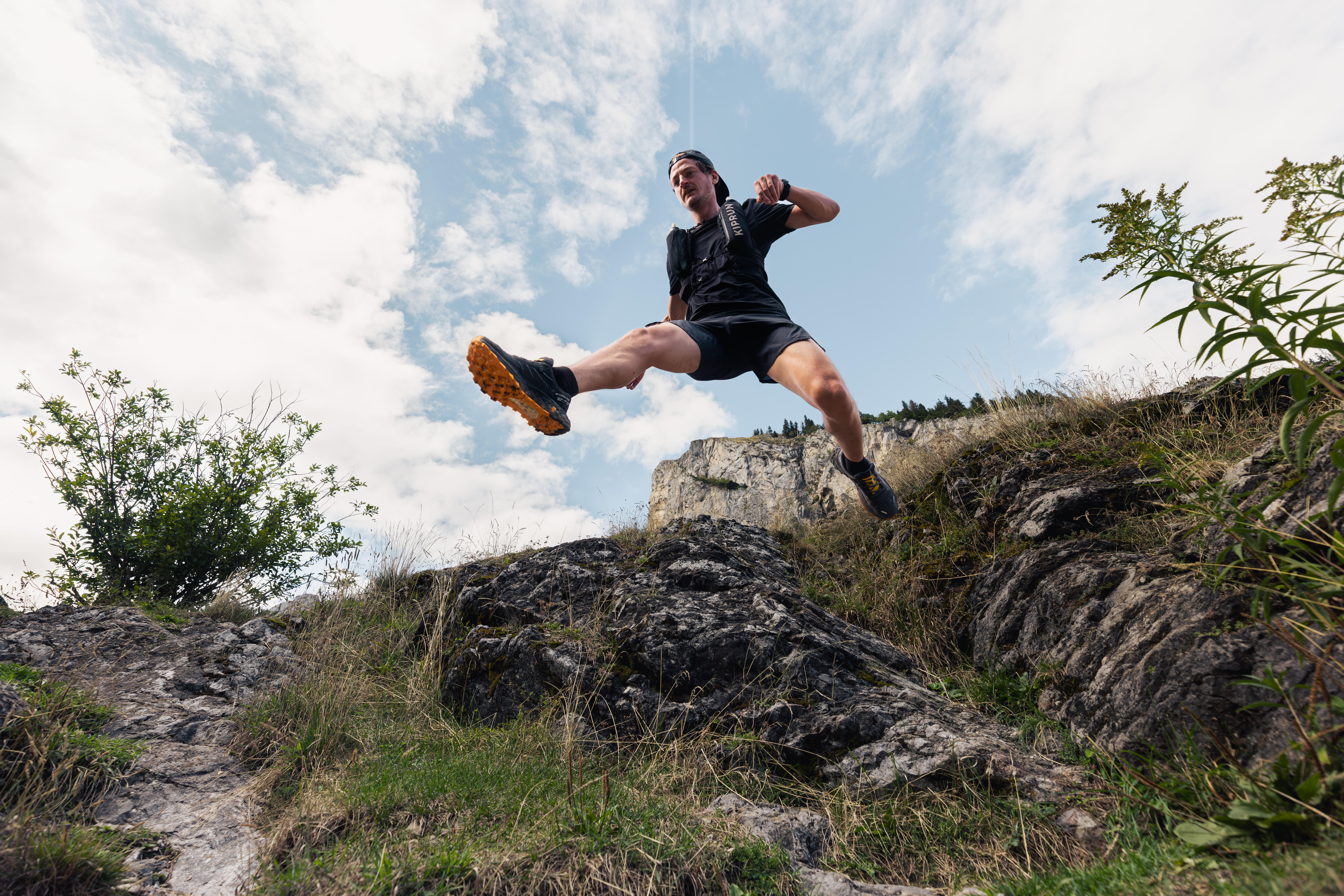 Men's Trail Running Shorts – Run 900 - KIPRUN