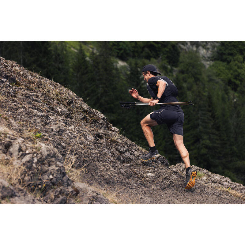 Calções de Trail Running Homem KIPRUN Run 900 Ultra Cinzento-carbono