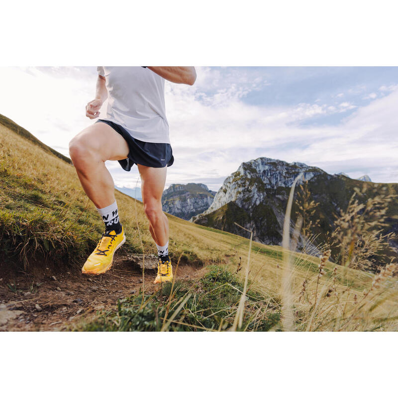 Pánské běžecké kraťasy Run 500 Comfort Split