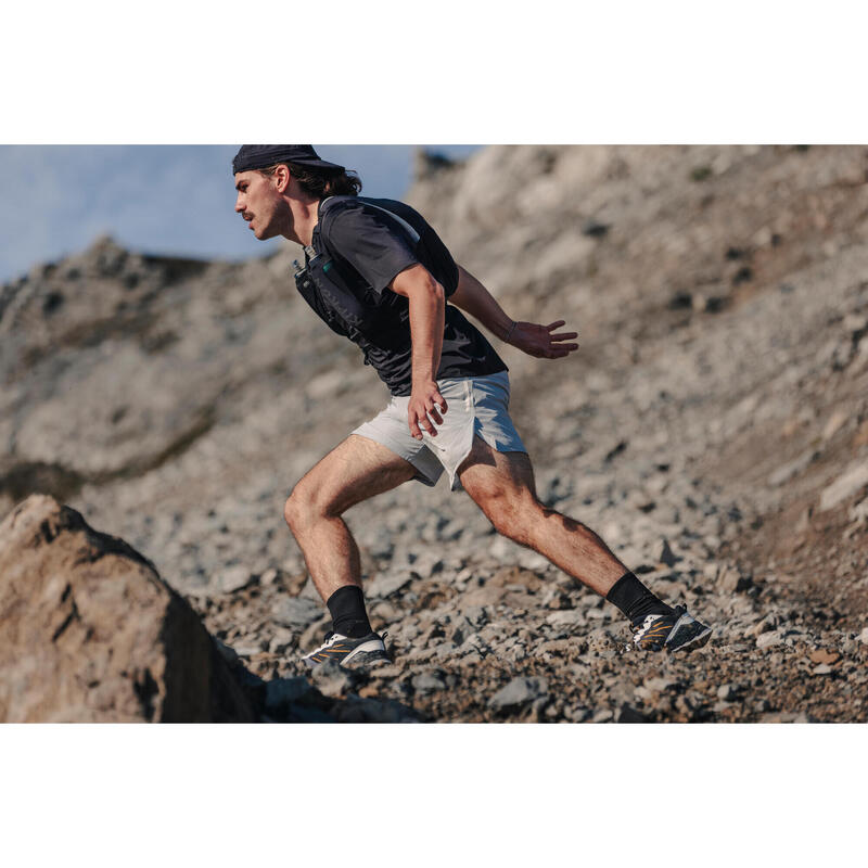 Pantalón corto de trail running Hombre - KIPRUN Run 900 Ultra Gris perla 