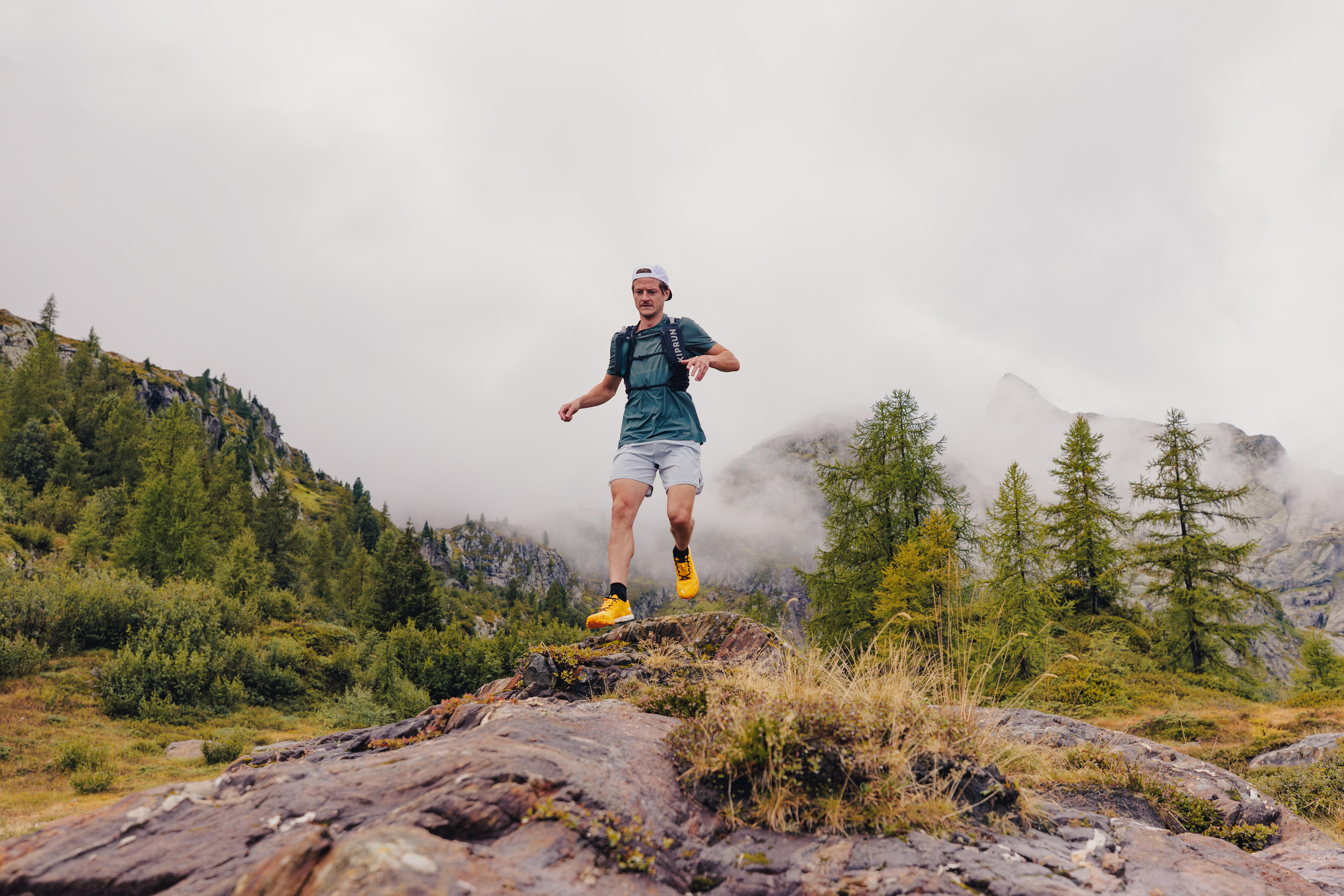 Men's Trail Running Shorts – Run 900 - KIPRUN