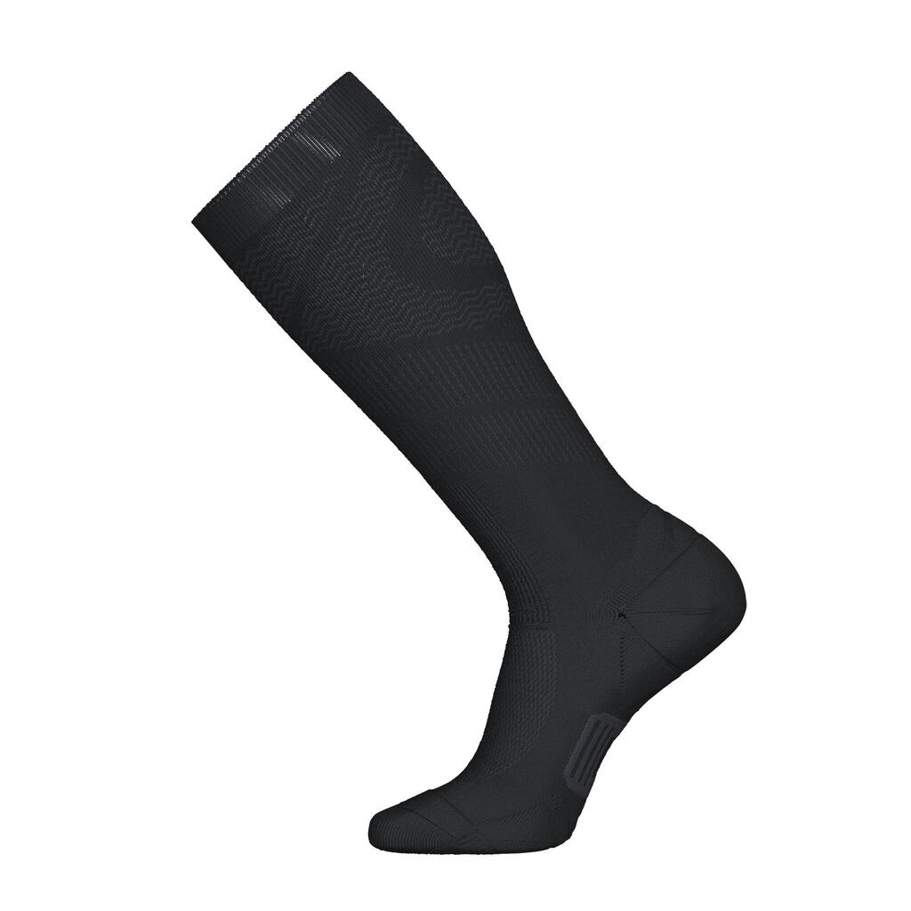 Chaussettes de compression running KIPRUN 900 noires