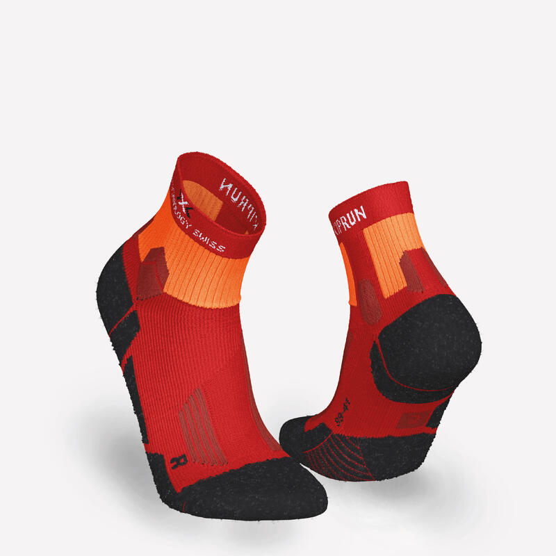 Calcetines de running KIPRUN XTECHNO run900 X rojo / naranja 