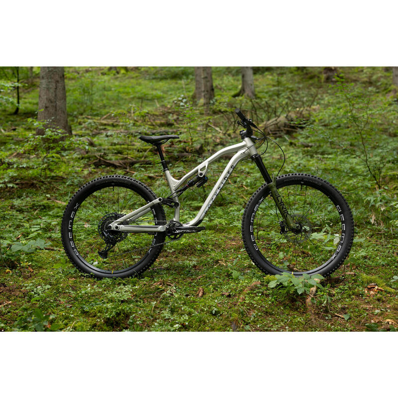 Bicicleta MTB All Mountain Feel 900 LT Cuadro Aluminio 29"