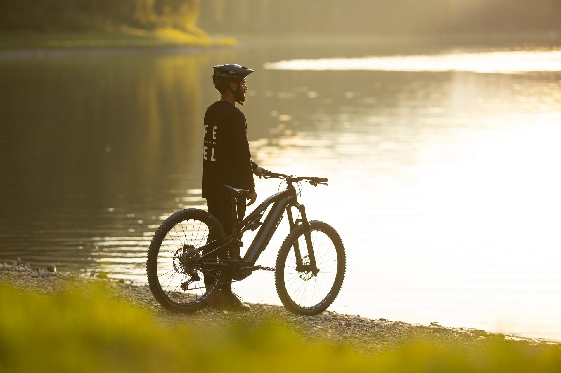 Hoe kies je een elektrische mountainbike? - Sportadvies DECATHLON