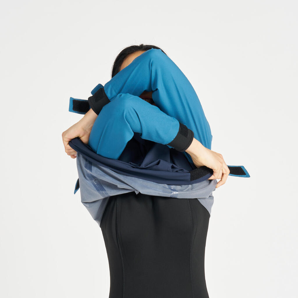 Sieviešu burāšanas vēju aizturoša jaka “500”, zila