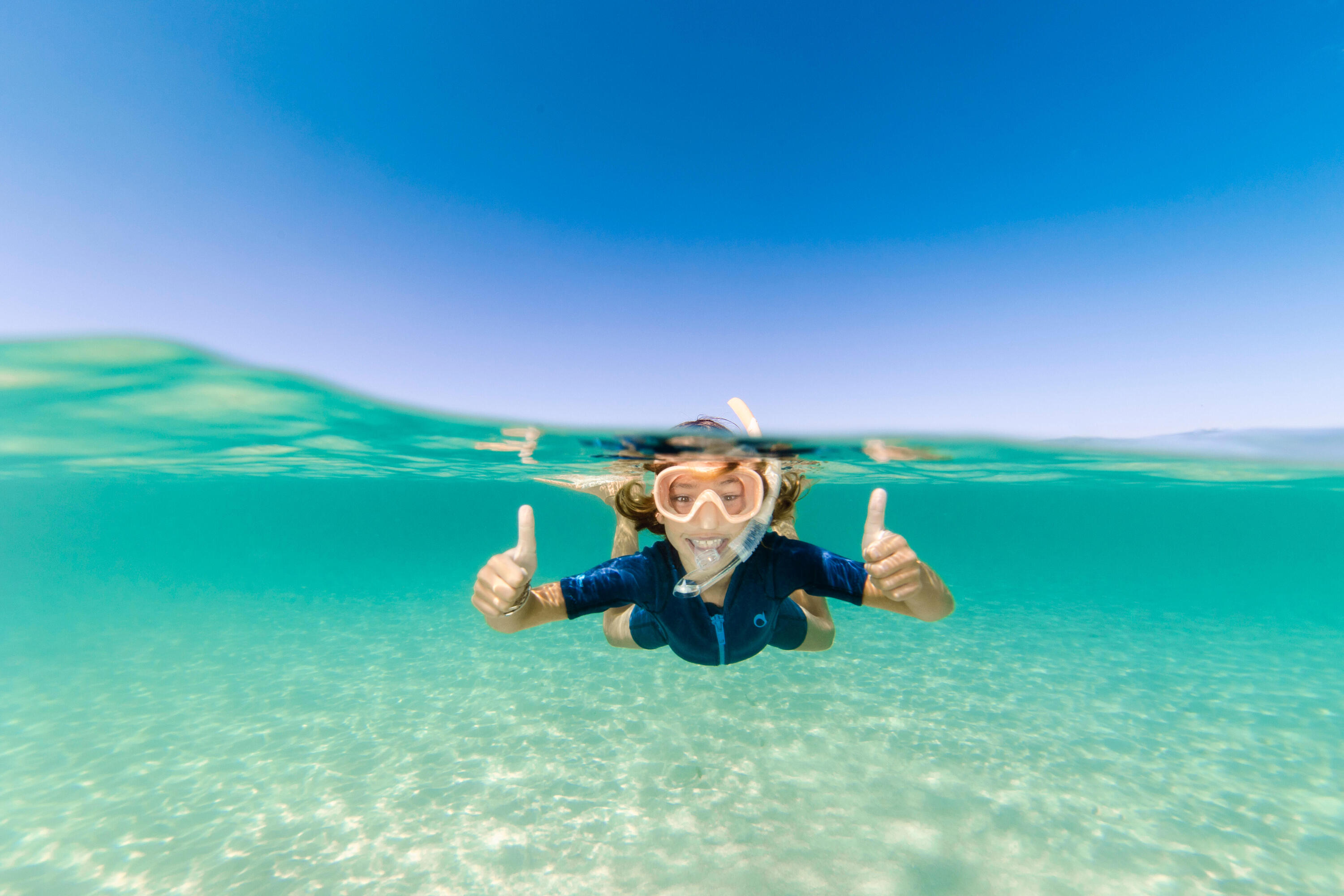 Kit de buceo con máscara y tubo de snorkel con válvula durazno para niños 100 9/10