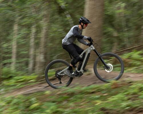 Comment choisir un VTT électrique ? - Conseils sport DECATHLON