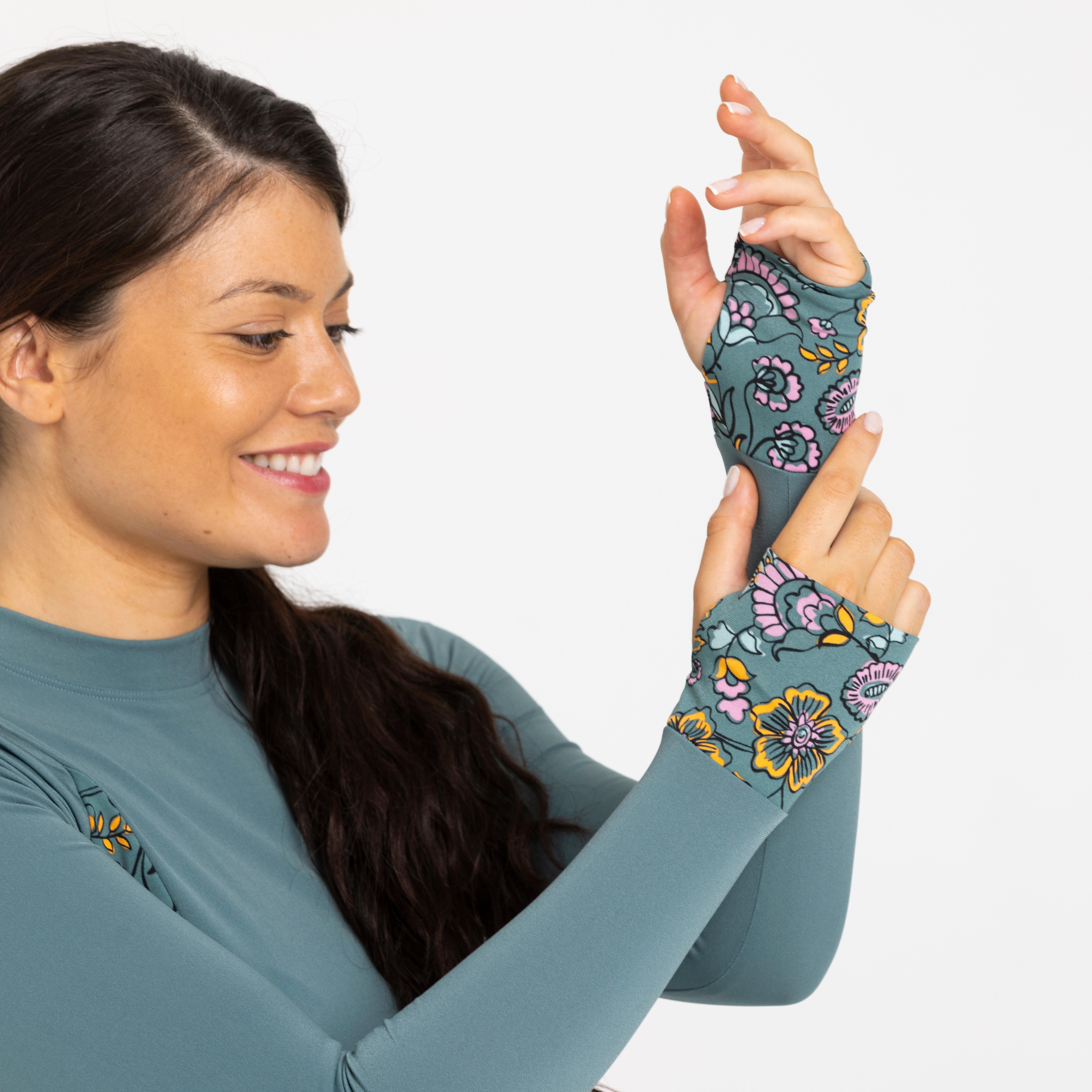 Women's Swimming Top Una Batik Stylish & Supportive Green