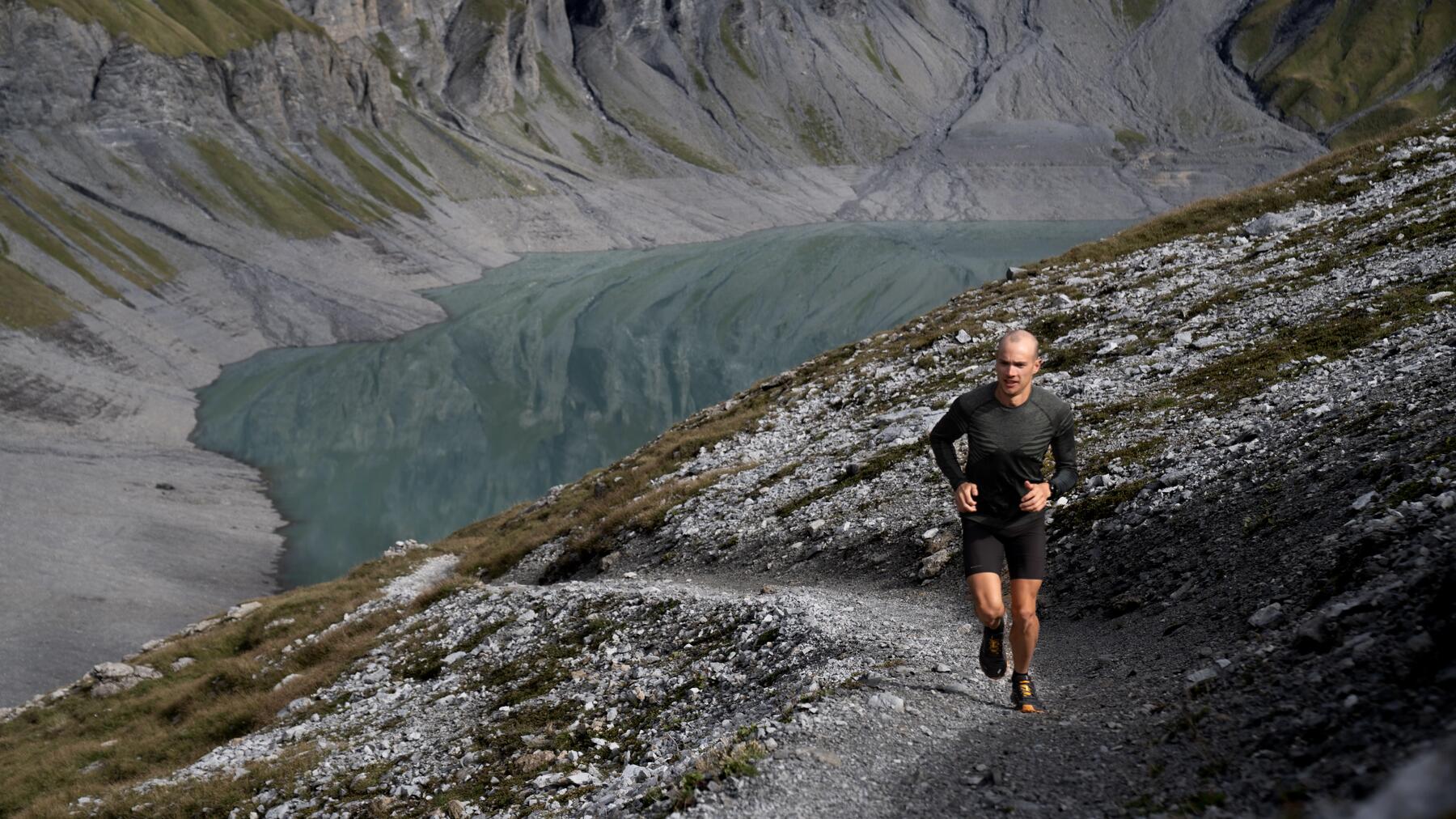 CUM SĂ TE ANTRENEZI ÎN ORAȘ PENTRU CURSELE DE TRAIL?