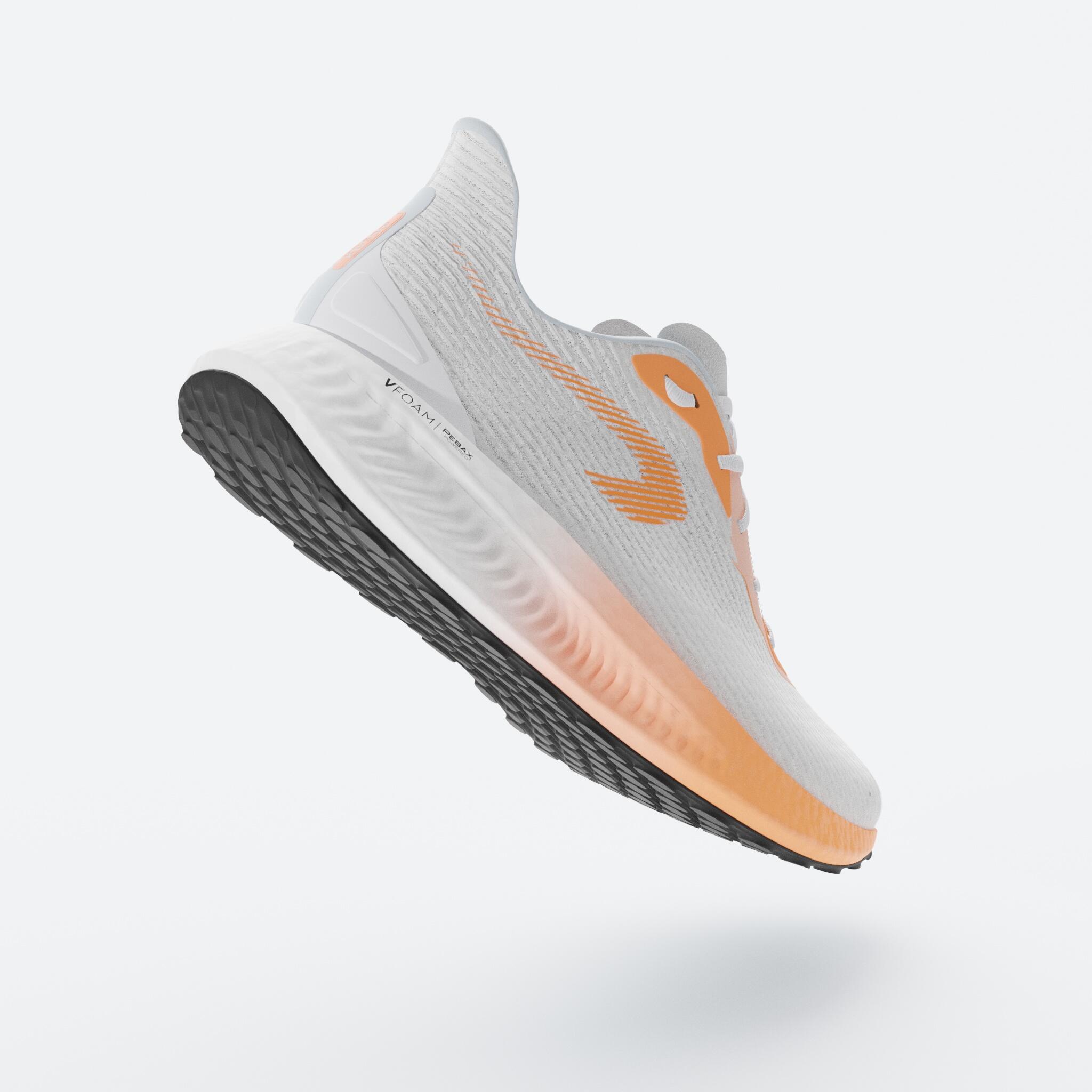 KIPRUN KD500 3 MEN'S RUNNING SHOES - WHITE AND ORANGE 10/13