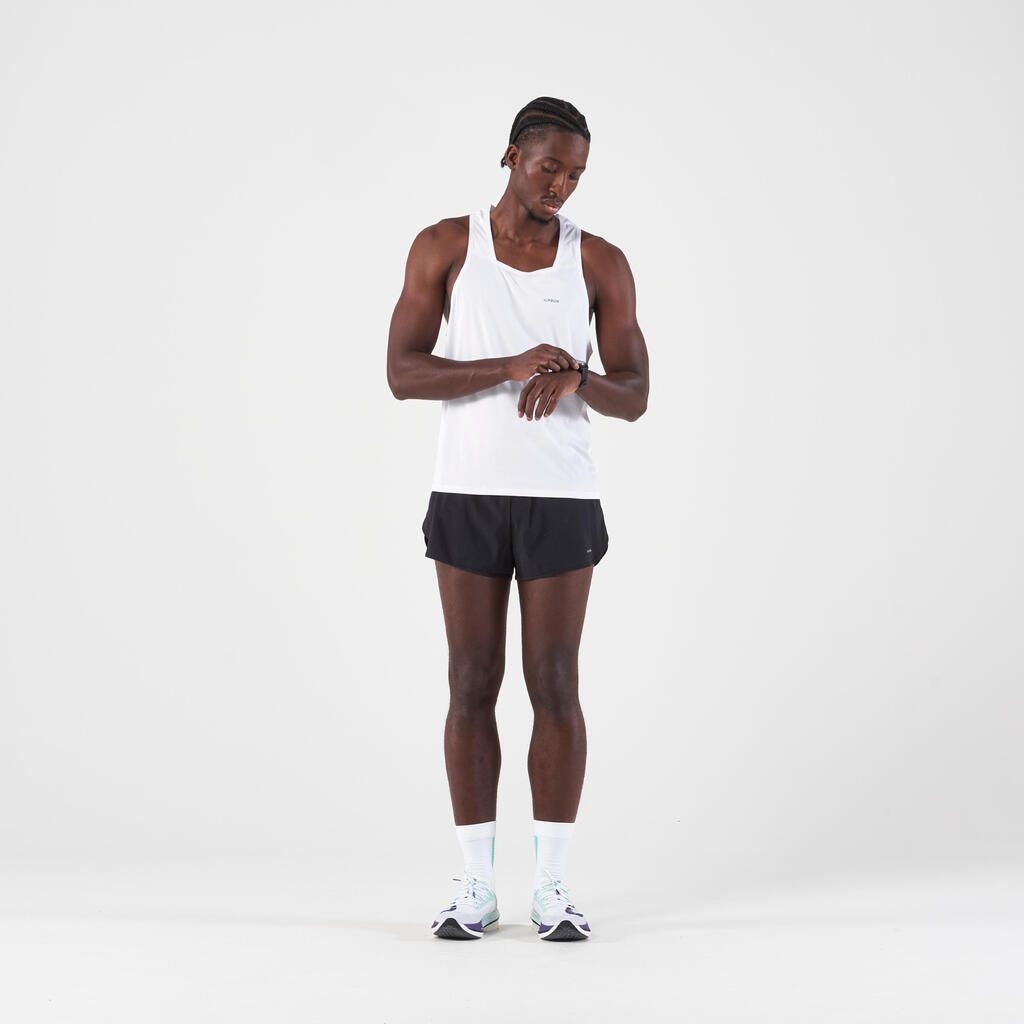 Short running Hombre - KIPRUN Run 500 Confort Split Negro