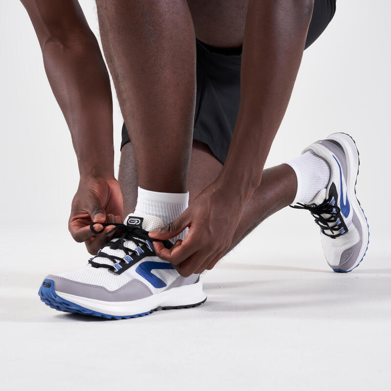 男款跑鞋 RUN ACTIVE GRIP－白色藍色