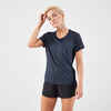 POLERA RUNNING TRANSPIRABLE MUJER KIPRUN RUN 500 DRY AZUL OSCURO