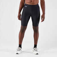 מכנסי ריצה קצרים וצמודים לגברים דגם Kiprun Run 100 - שחור