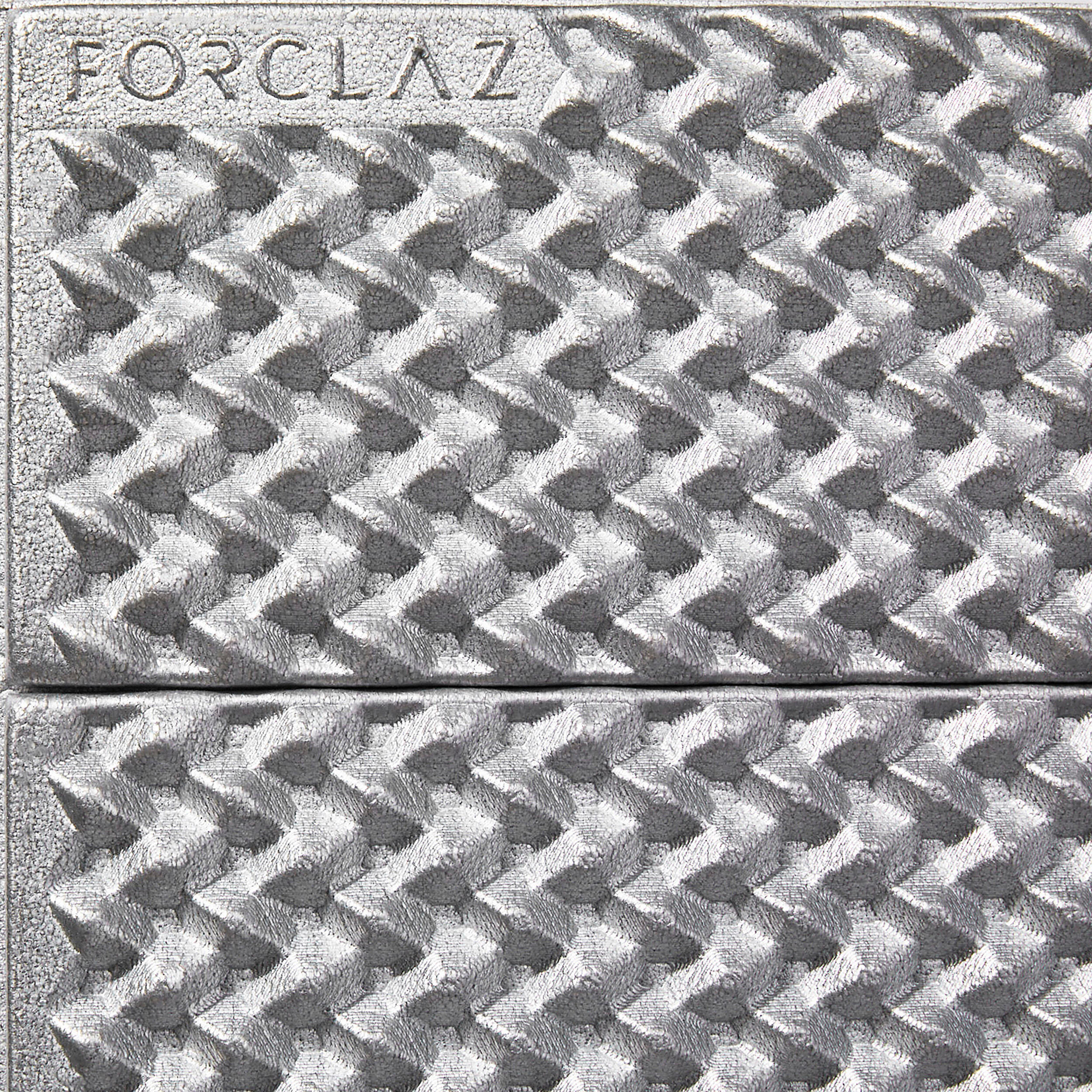 Insulating Foldable Foam Trekking Mat 195 x 55 cm 1 person - MT 500  - FORCLAZ