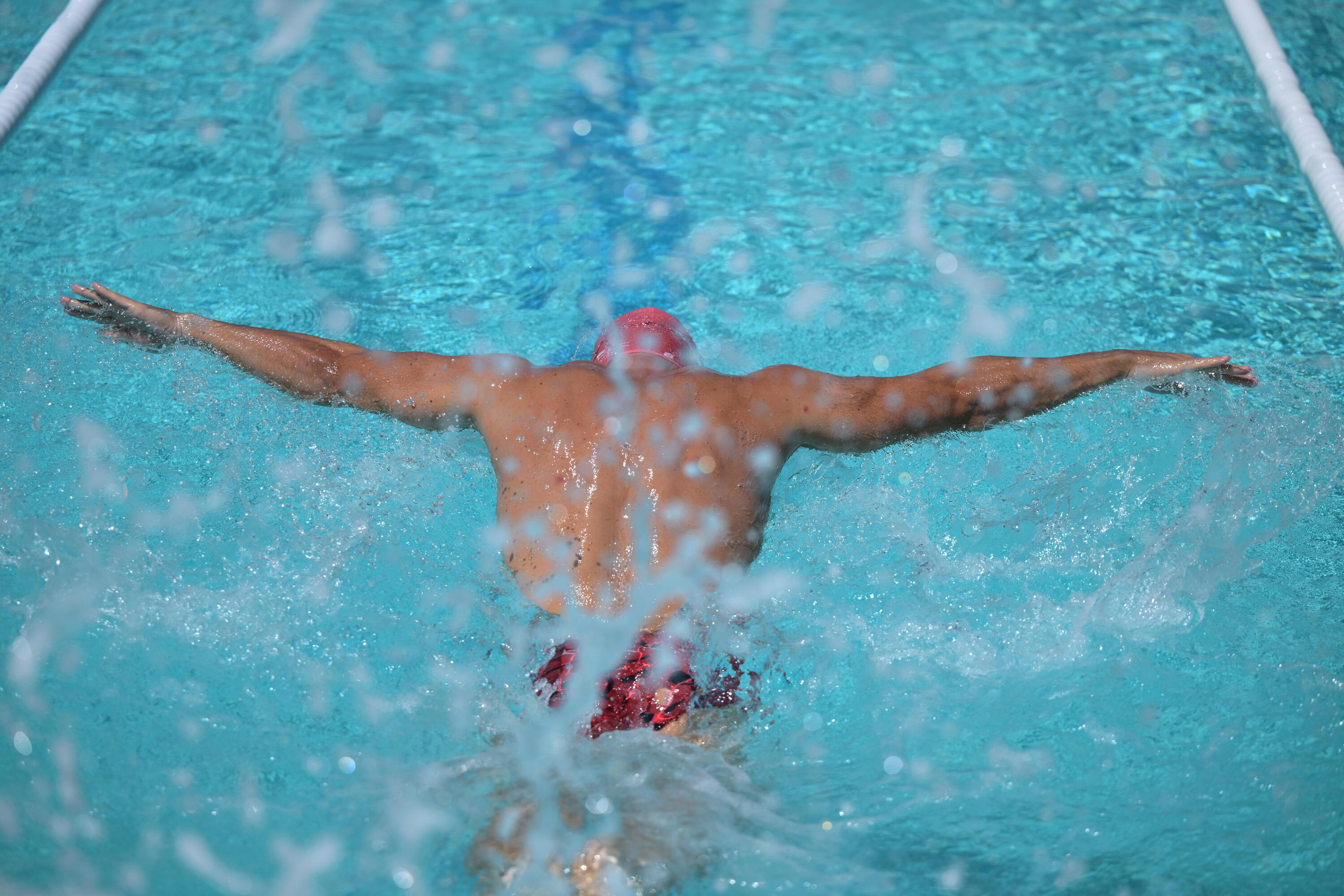 Slip de bain bandeau natation entraînement homme, All lava rouge 8/9