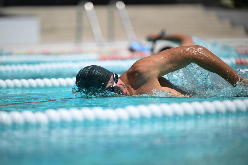 Sposoby na trening szybkościowy w pływaniu