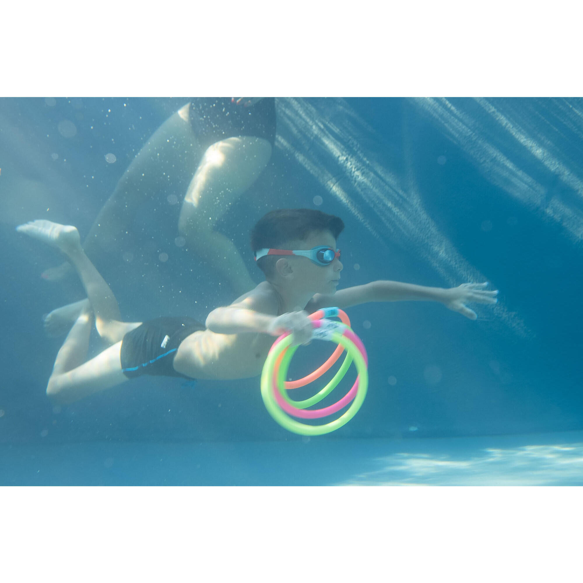 4 multi-colored weighted aquatic rings