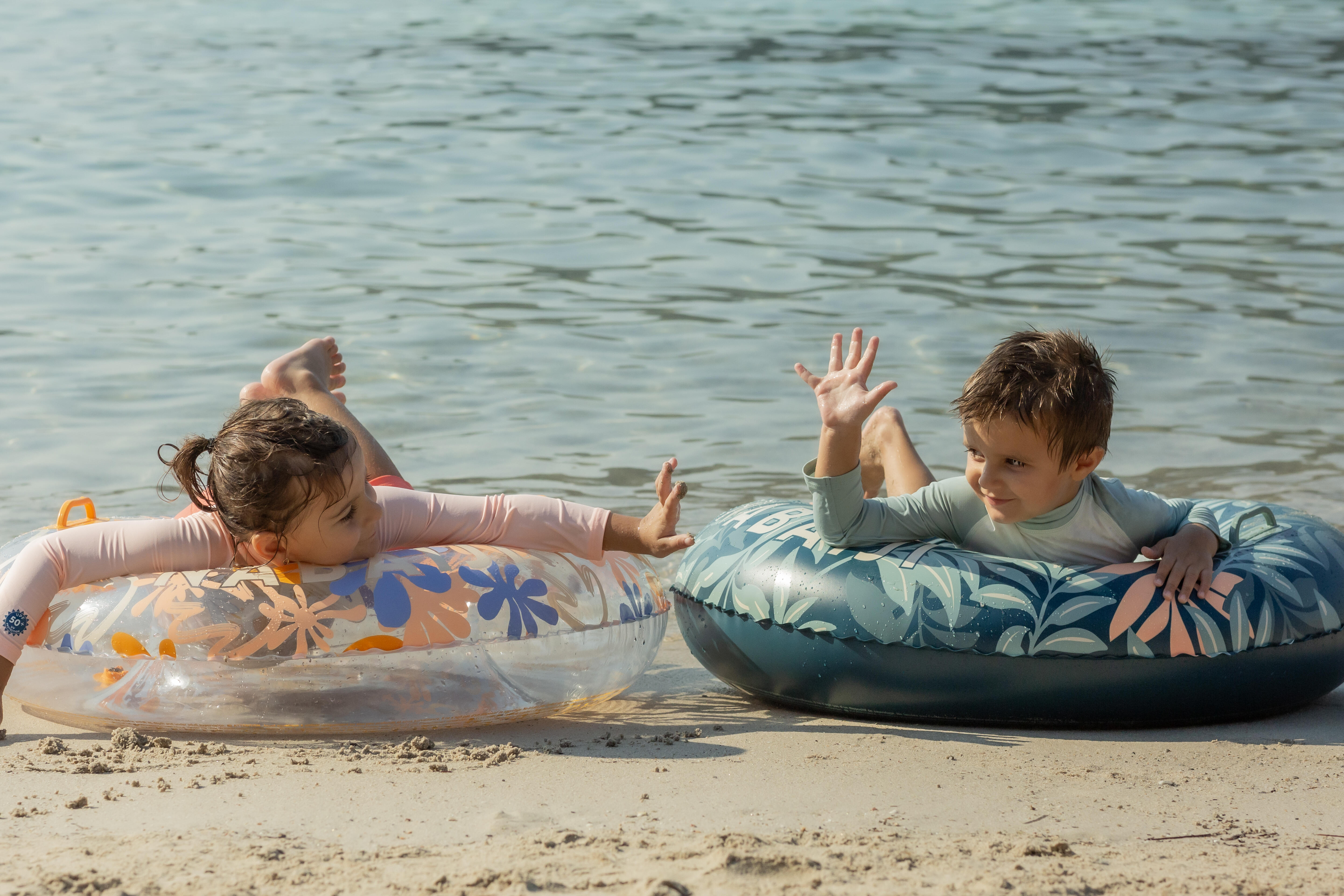 Large 92 cm Inflatable Pool Ring with Comfort Grips - DECATHLON