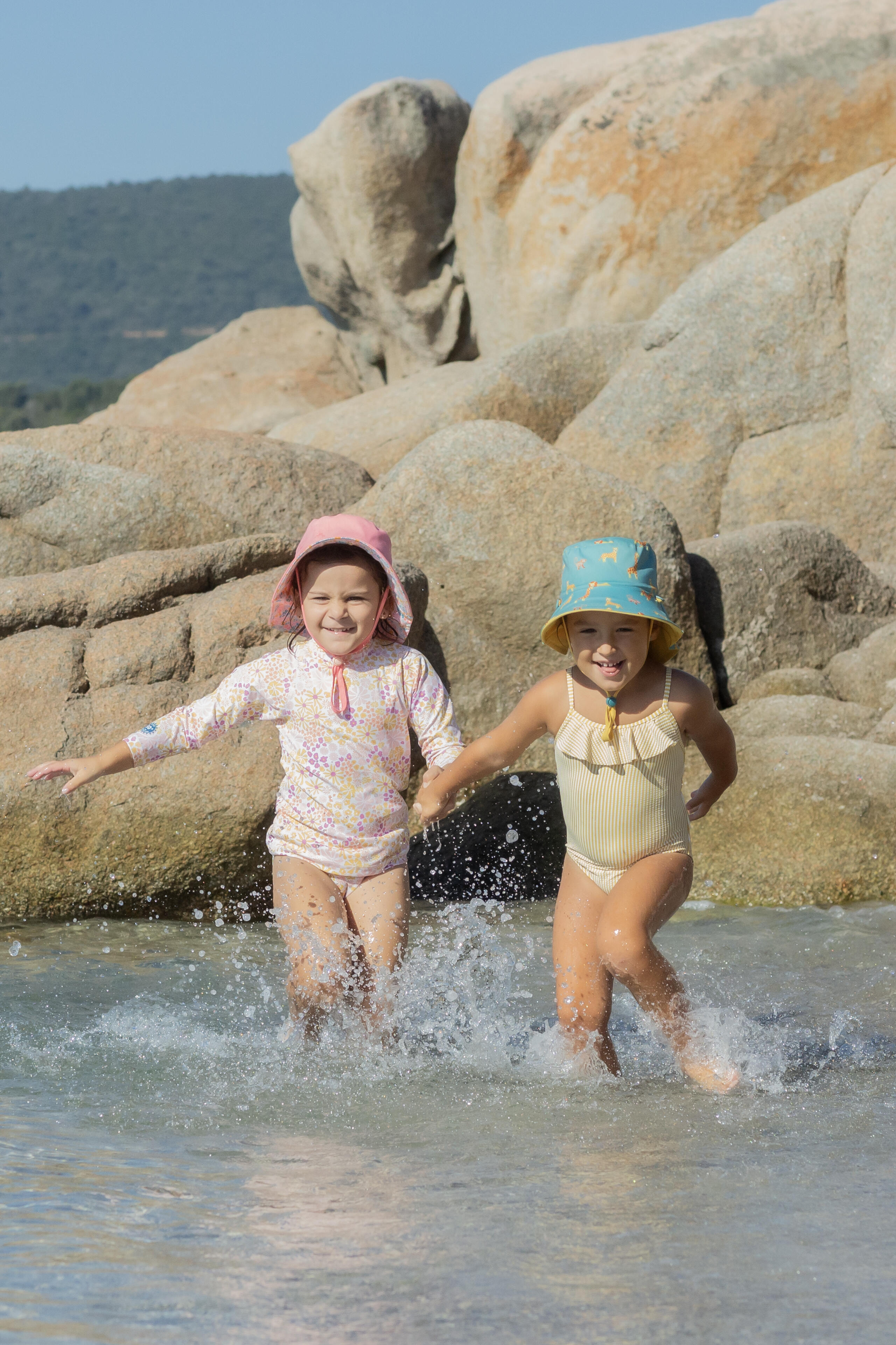 Maillot de bain bébé fille une pièce imprimé avec des volants 9/13
