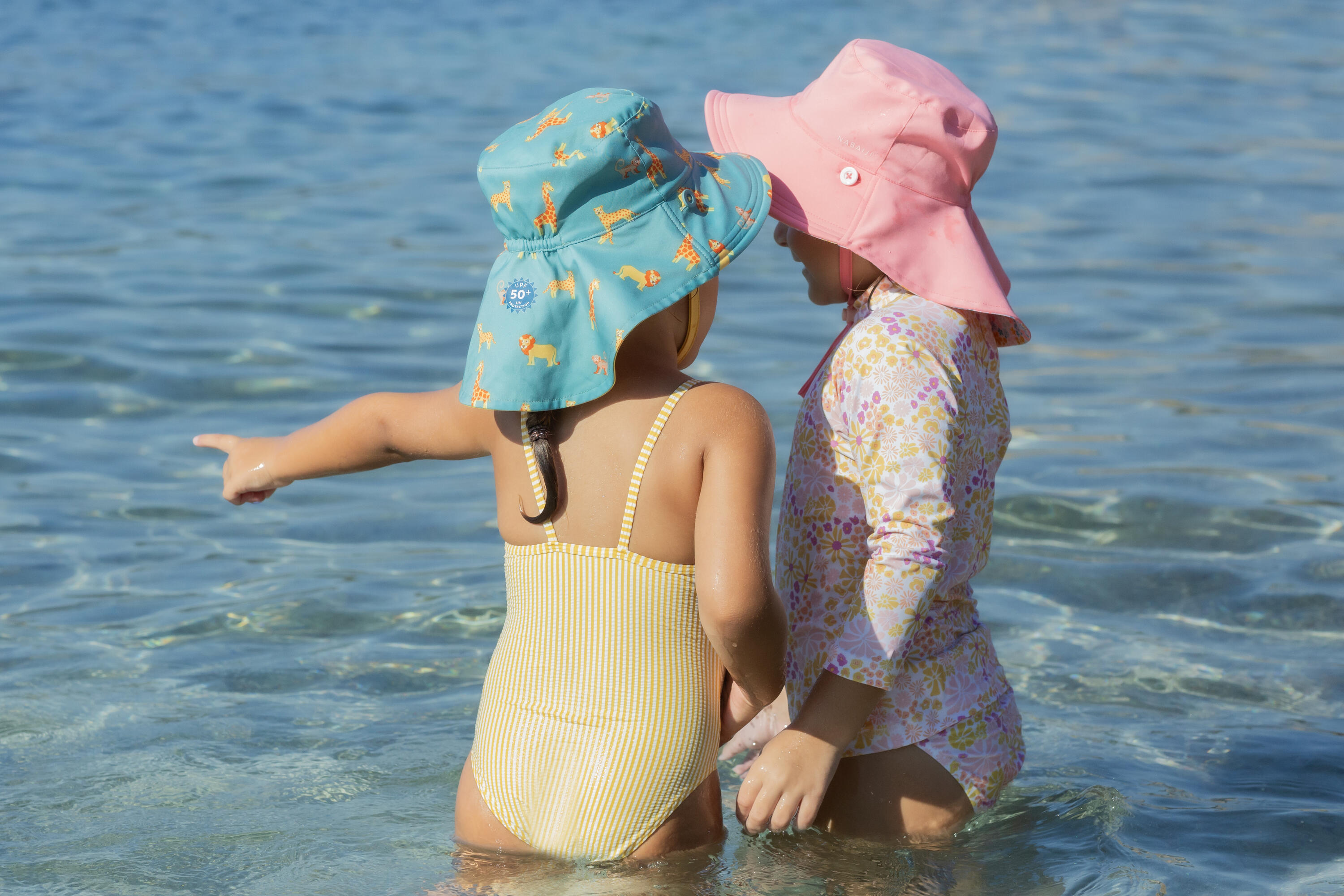 Maillot de bain bébé fille une pièce imprimé avec des volants 8/13