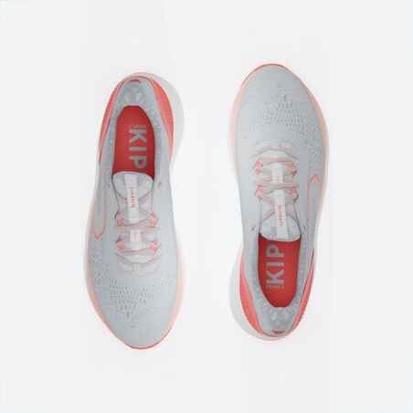 WOMEN'S KIPRUN KS 500 2 RUNNING SHOES - GREY AND CORAL