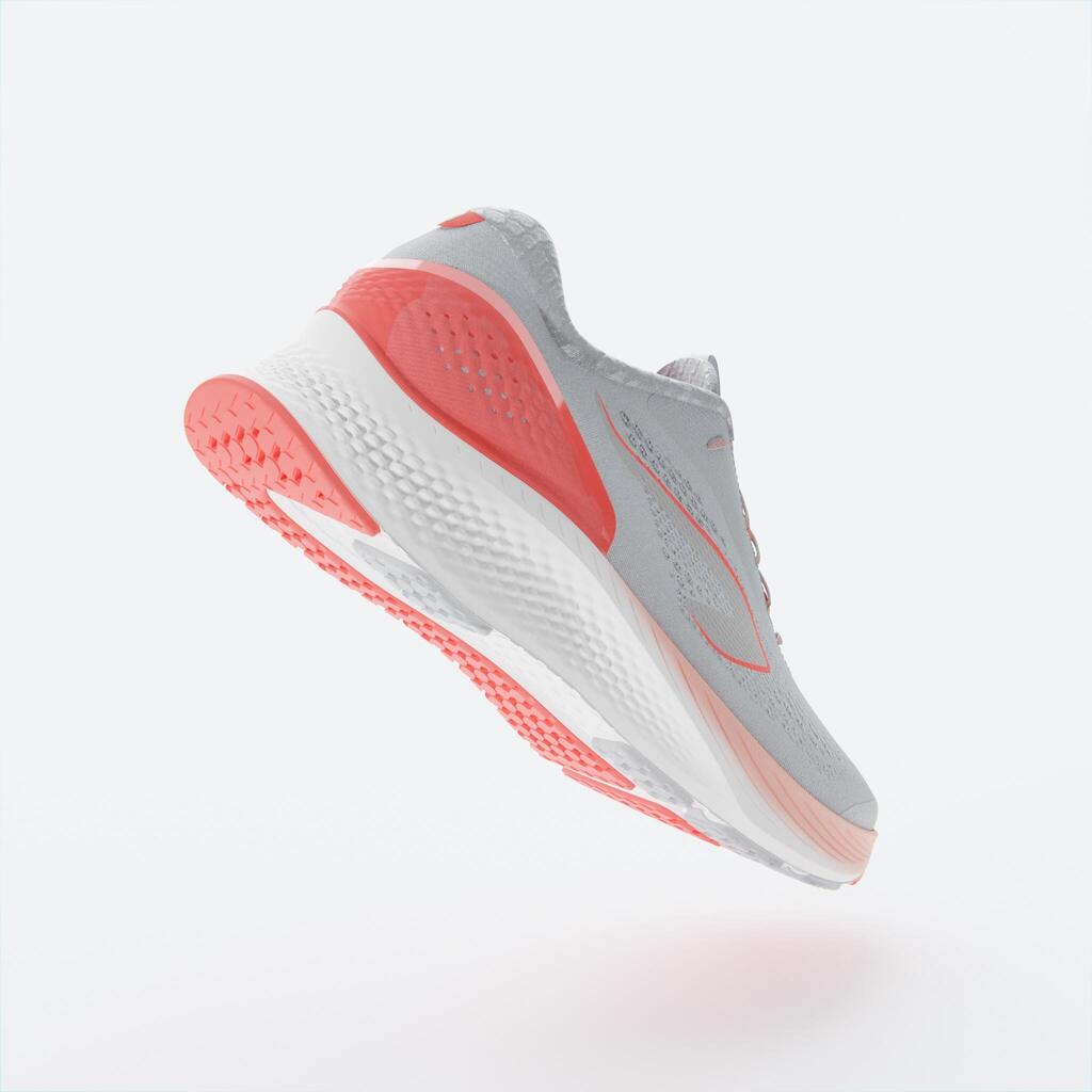 CHAUSSURE DE RUNNING FEMME KIPRUN KS 500 2  GRIS ET CORAIL