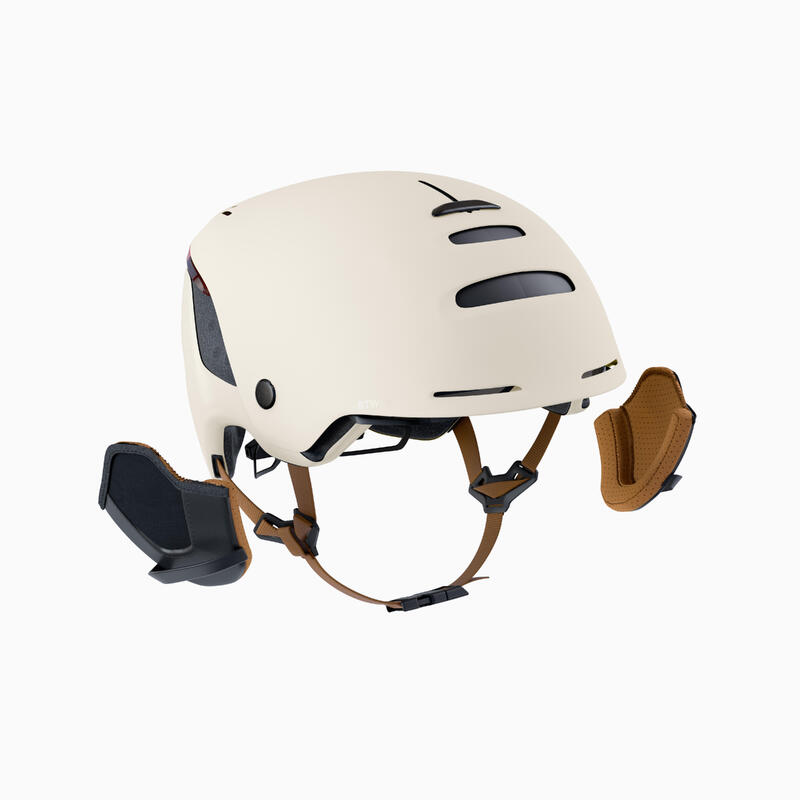 Kask na rower miejski Btwin 900 z szybą i tylną lampką