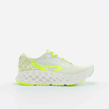 MEN'S KIPRUN KS900 2 RUNNING SHOES - YELLOW GREEN