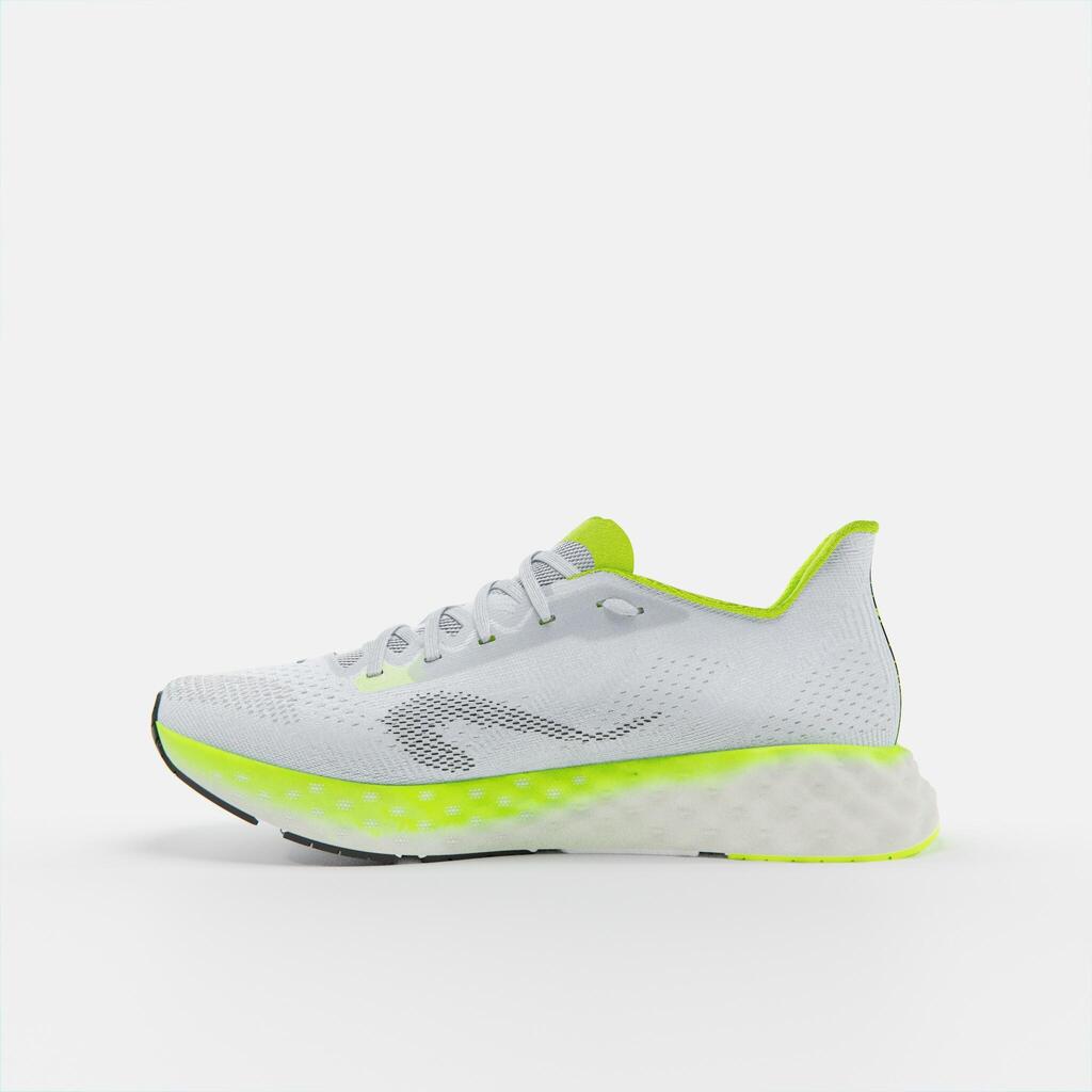 ZAPATILLAS RUNNING HOMBRE KIPRUN KS900 LIGHT GRIS AMARILLO