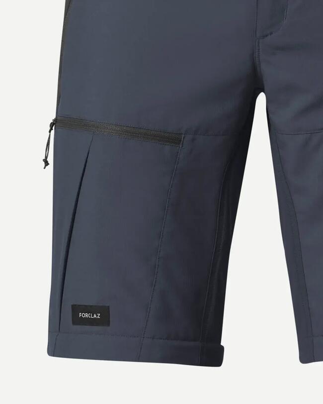 Ausschnitt einer Wanderhose