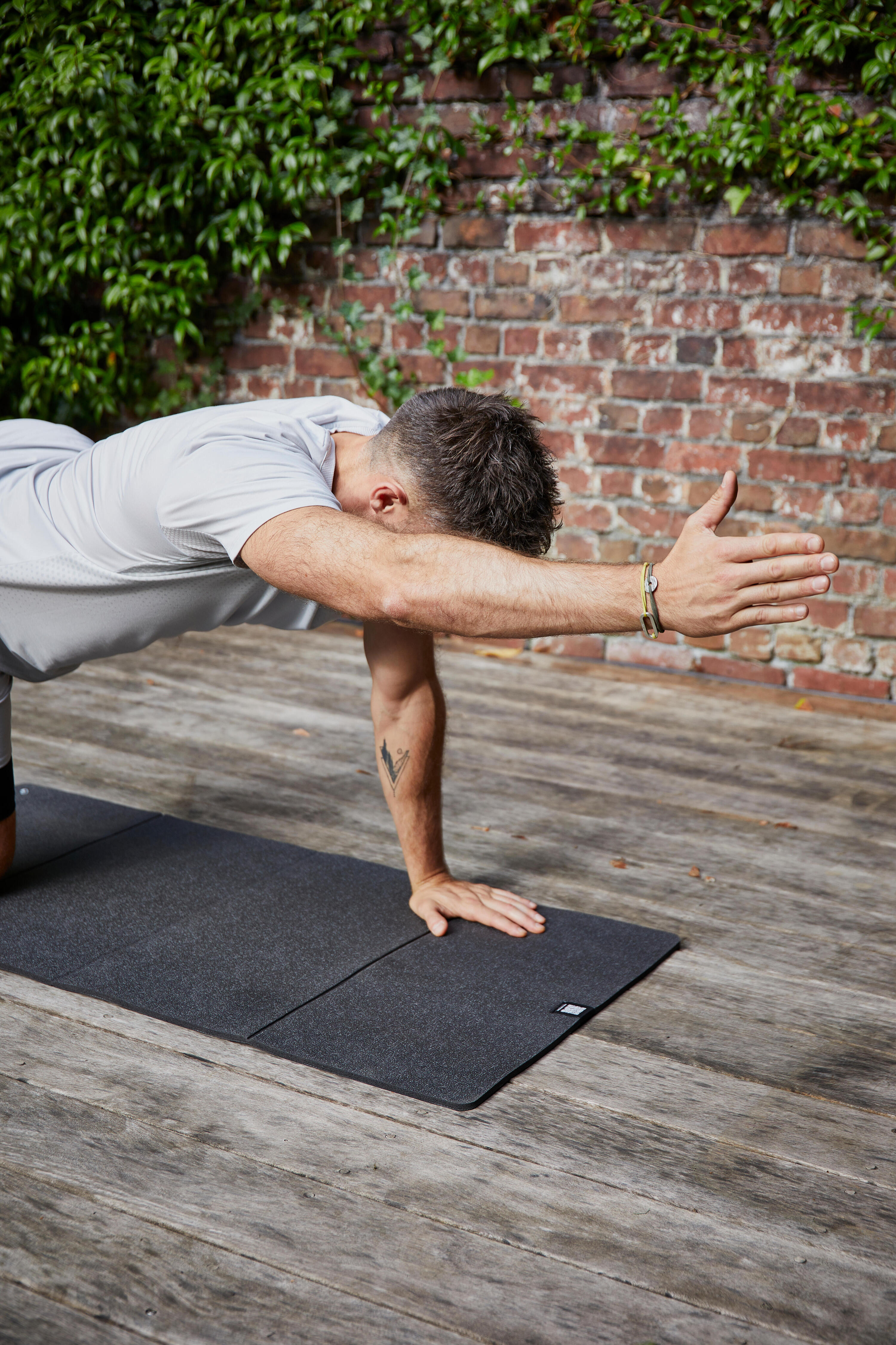 Tapis de fitness pliable résistant intérieur et extérieur épaisseur 8 mm, noir 7/13