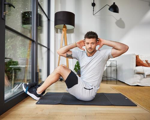 EXERCIȚII DE ÎNCĂLZIRE – AFLĂ CUM SĂ ÎȚI PREGĂTEȘTI EFICIENT CORPUL PENTRU EFORTUL FIZIC INTENS!