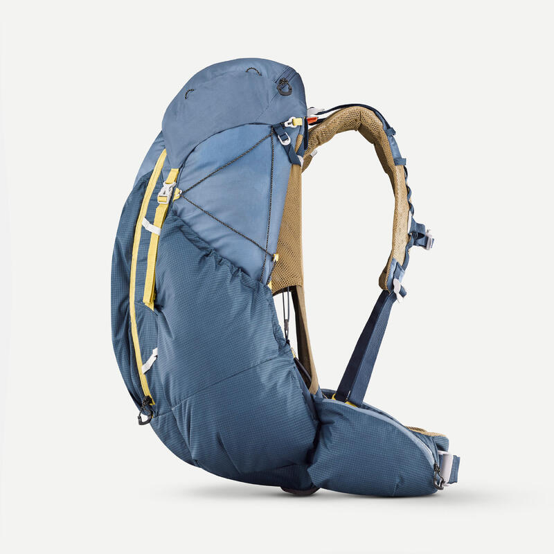 Mochila de trekking ultraligera 50L+10L Forclaz MT900 azul