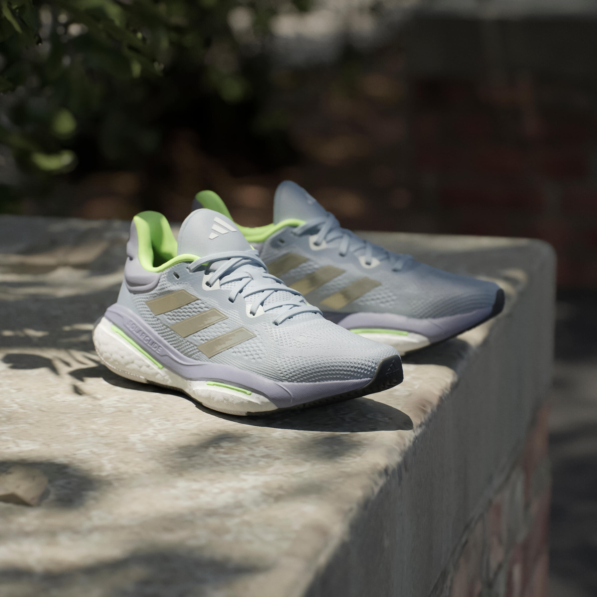 CHAUSSURES DE RUNNING FEMME ADIDAS SOLAR GLIDE 6 GRIS OR 9/14