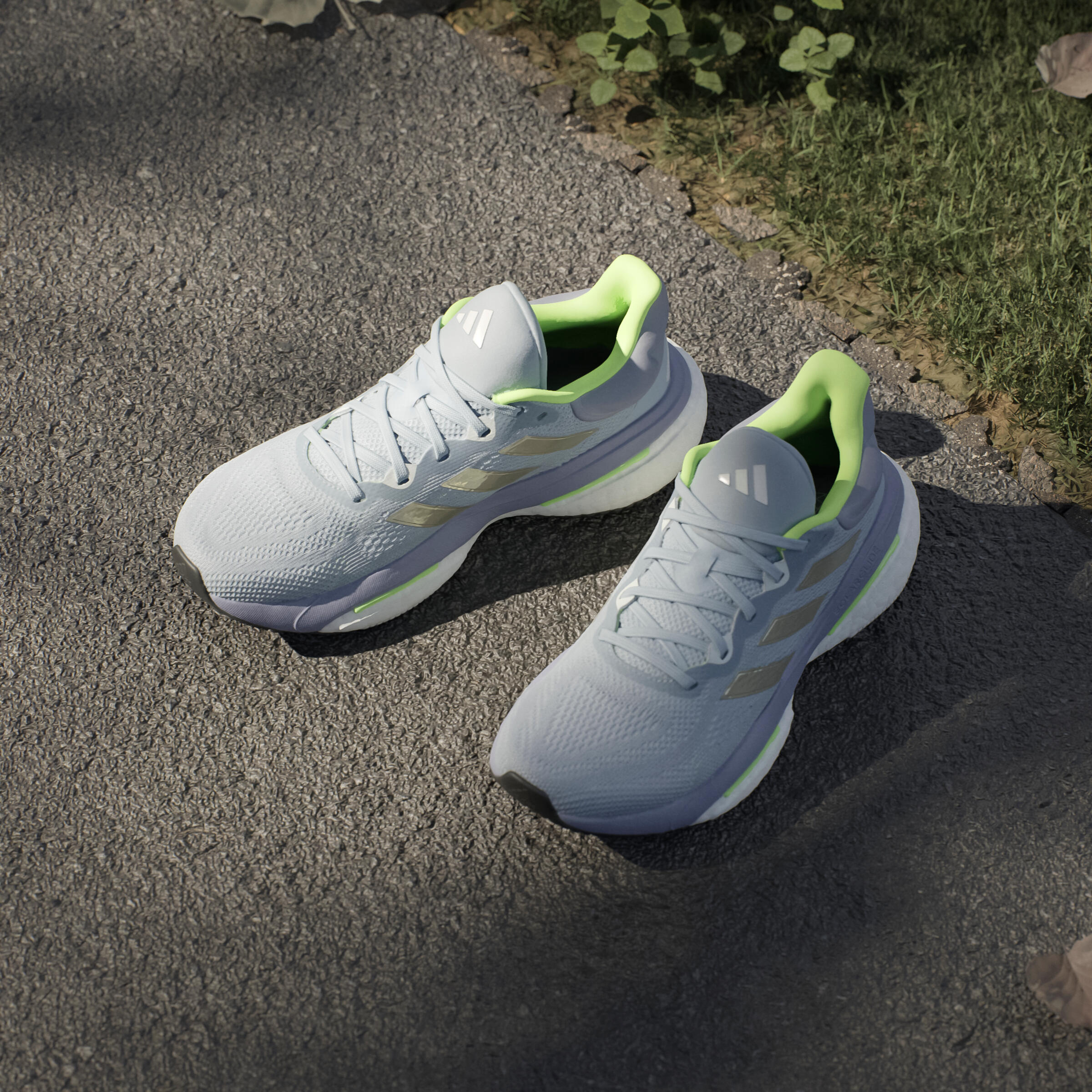 CHAUSSURES DE RUNNING FEMME ADIDAS SOLAR GLIDE 6 GRIS OR 8/14