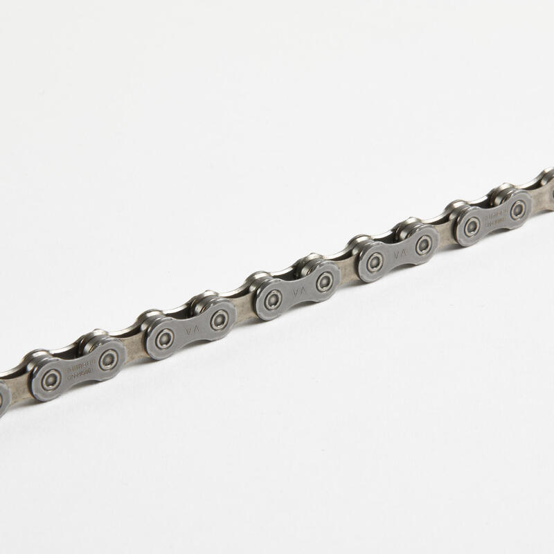 Řetěz na silniční/horské kolo Shimano CN-HG601 na 11 rychlostí s rychlospojkou 