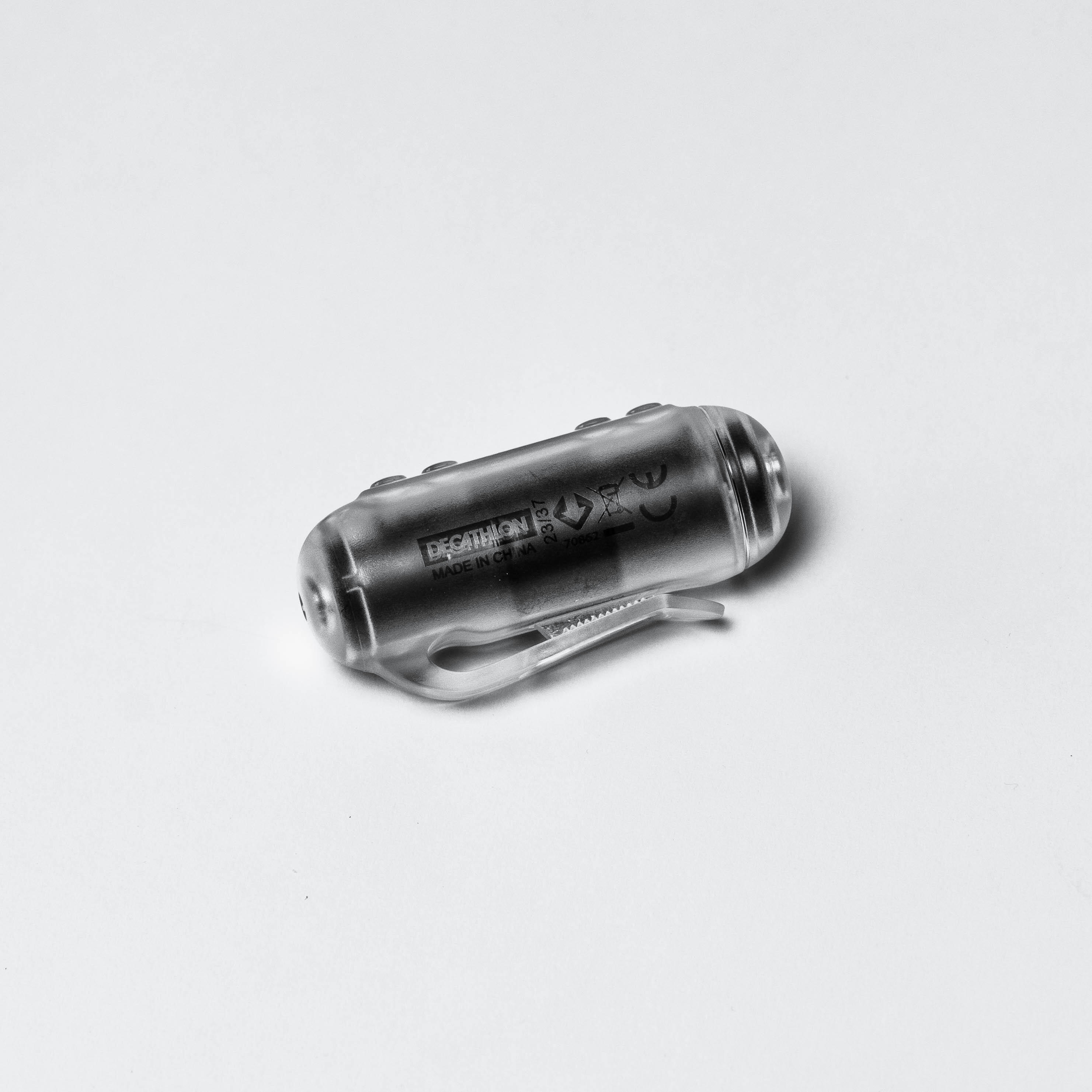 Battery-Free Flashing Running Light, Motion Light 3/7