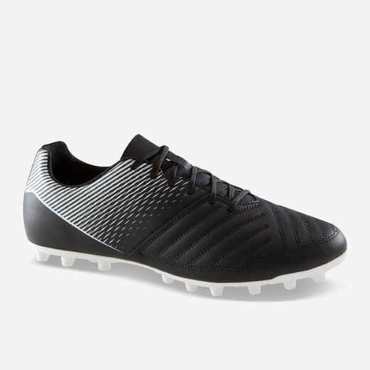 
      Adult dry pitch football boots, black
  