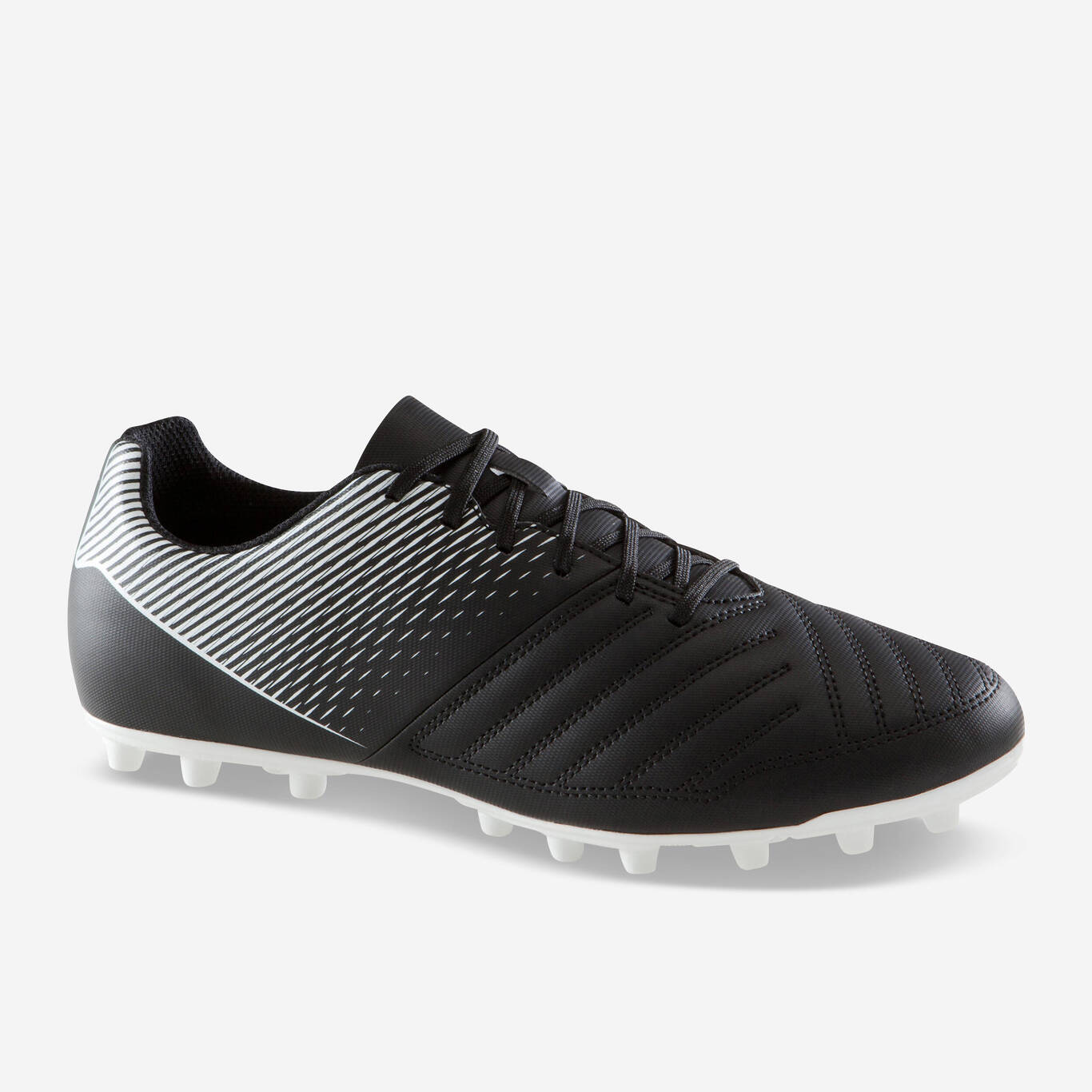 Adult dry pitch football boots, black