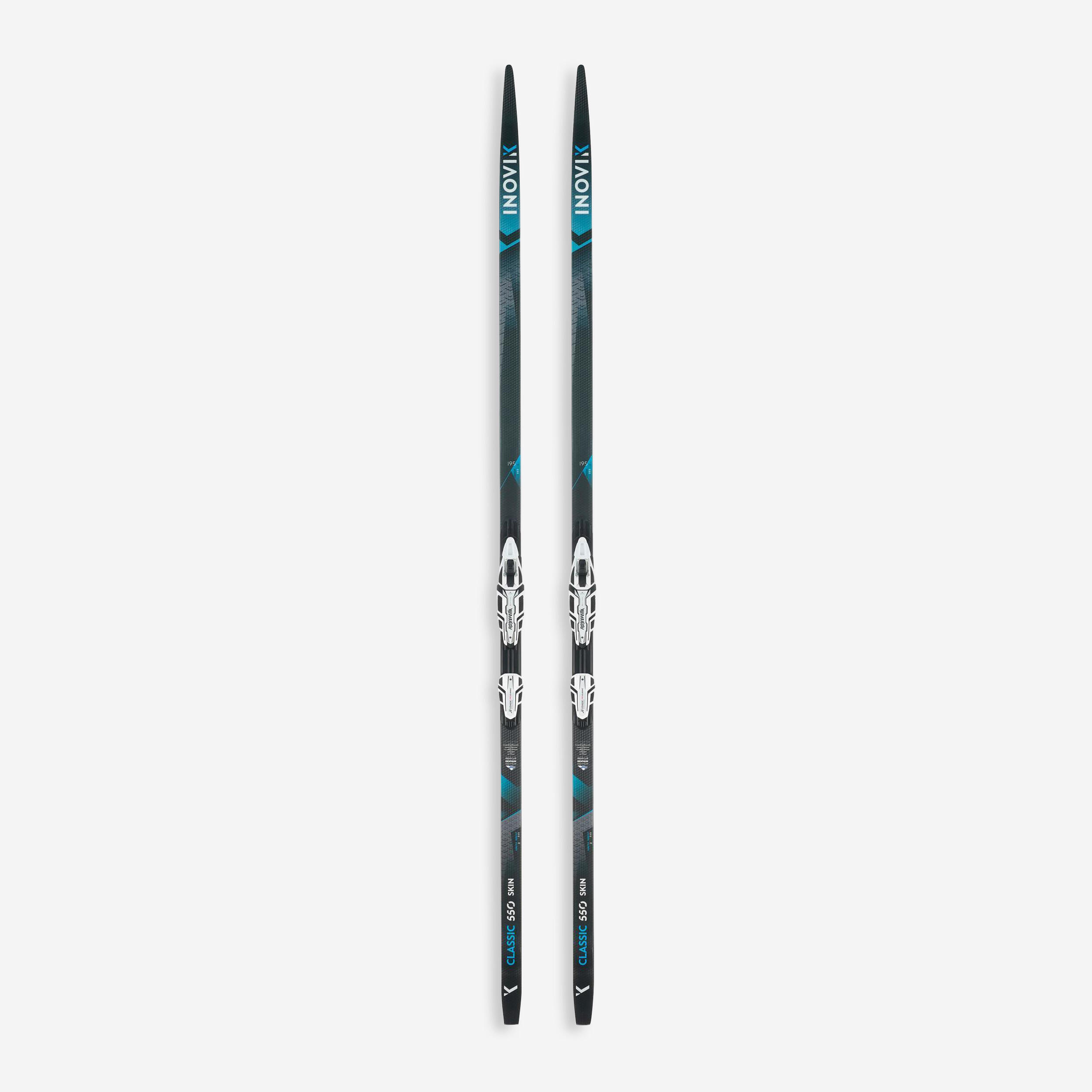 Classic Cross-country Skis550 with Skins - Medium Camber+XCELERATOR PRO Bindings 1/7