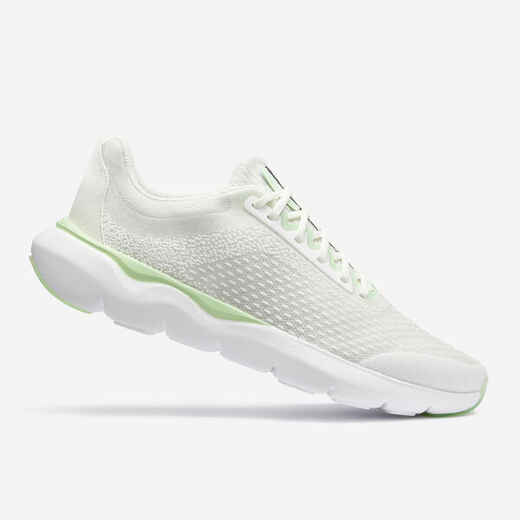 
      CHAUSSURES de running homme JOGFLOW 500.1 vert clair et blanc cassé
  