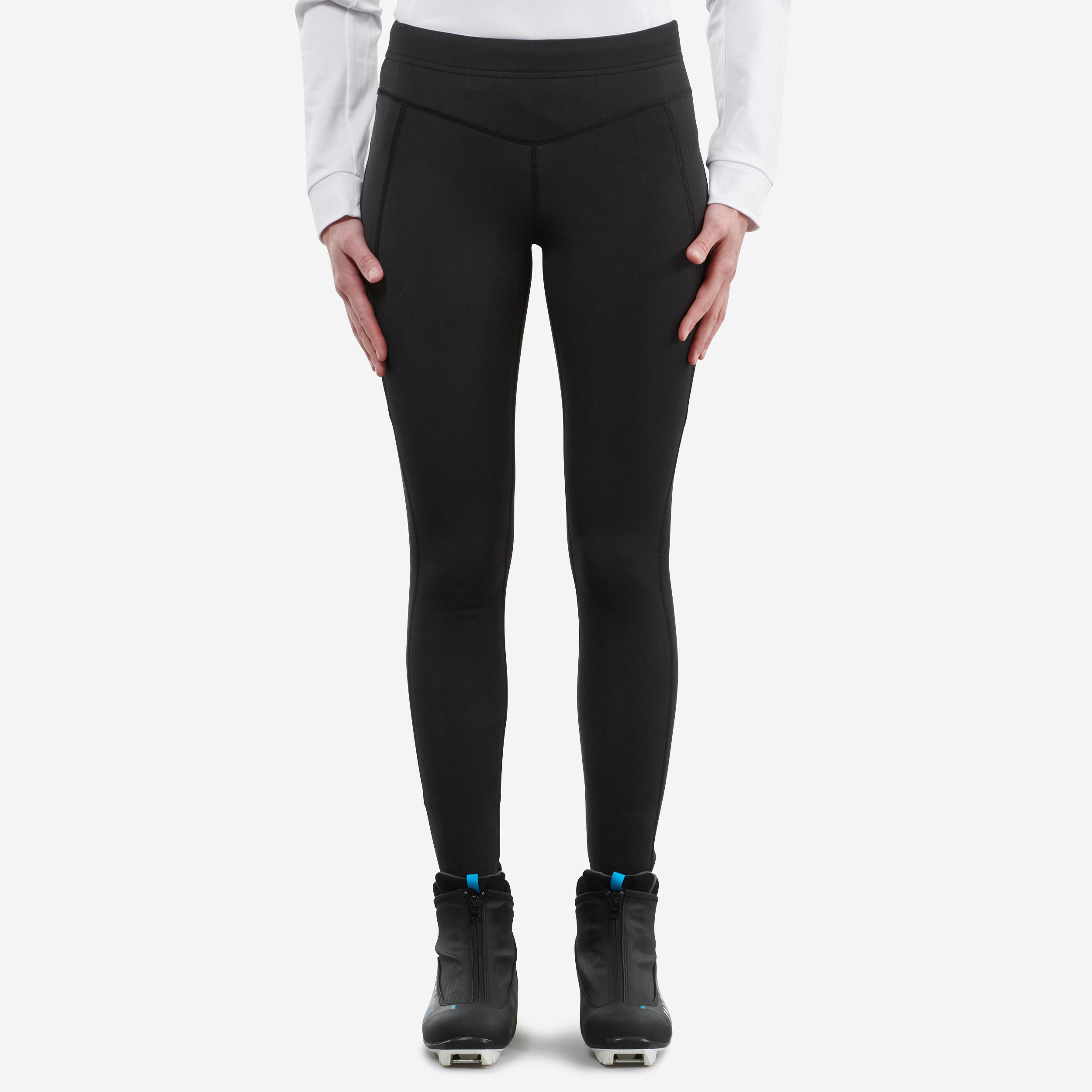 Skiing hot sale in leggings